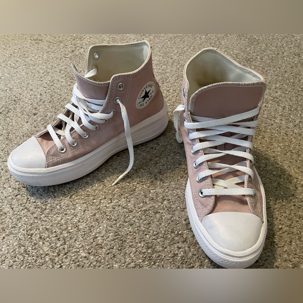 Converse Women's Pink High-Top Platform Sneakers Size 9.5